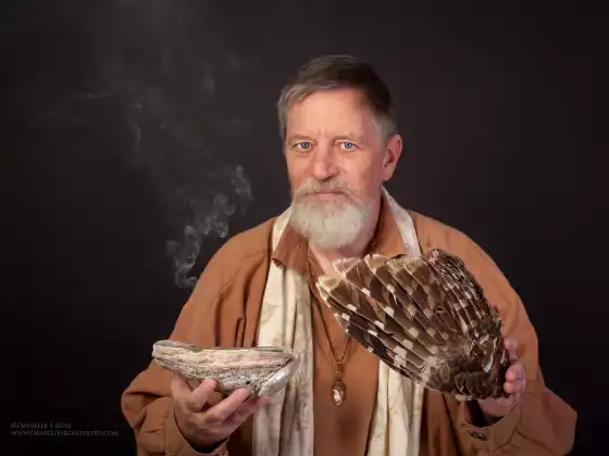 Dwight Harriman,
Spirituality, Spirituality
Expert at Radiant Renewal: 2023 年夏の健康、ウェルネス、スピリチュアリティに関するオンライン シンポジウム