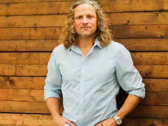 James Keegan,
Health & Wellness, Spirituality, Health & Wellness
Expert at Simposio sul solstizio d'estate