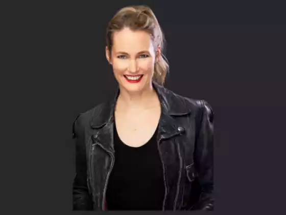 Joanna Stone,
Health & Wellness, Health & Wellness
Expert at Radiant Renewal: 2023 年夏の健康、ウェルネス、スピリチュアリティに関するオンライン シンポジウム